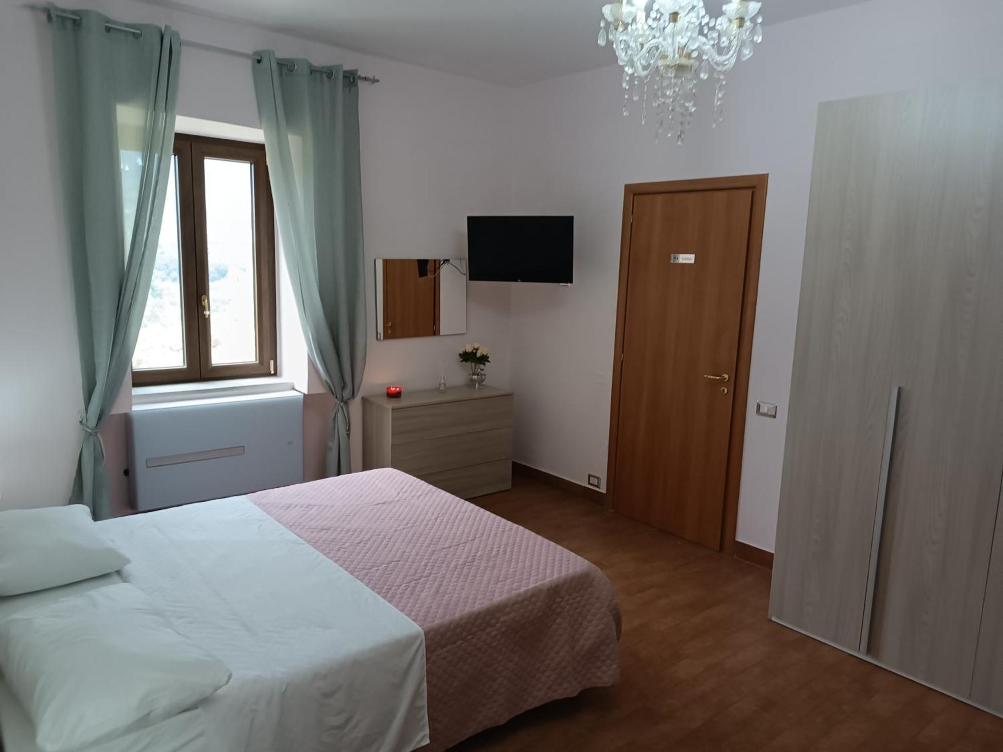 B&B Sunset Suite Belvedere 2 SantʼAgata deʼ Goti Bagian luar foto